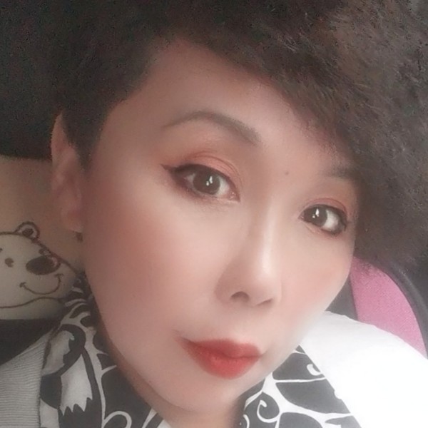 缘分笑爱撒娇的照片