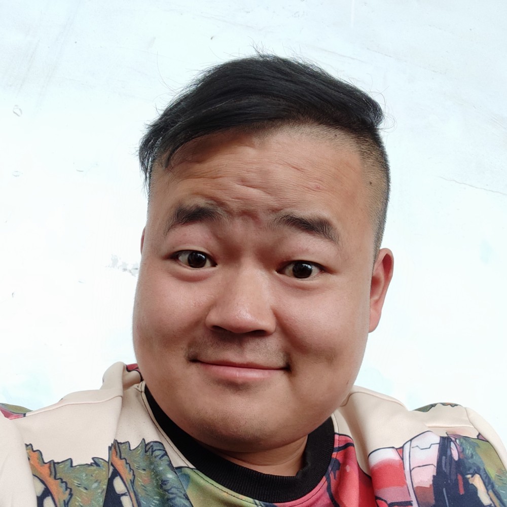 邓昌的照片