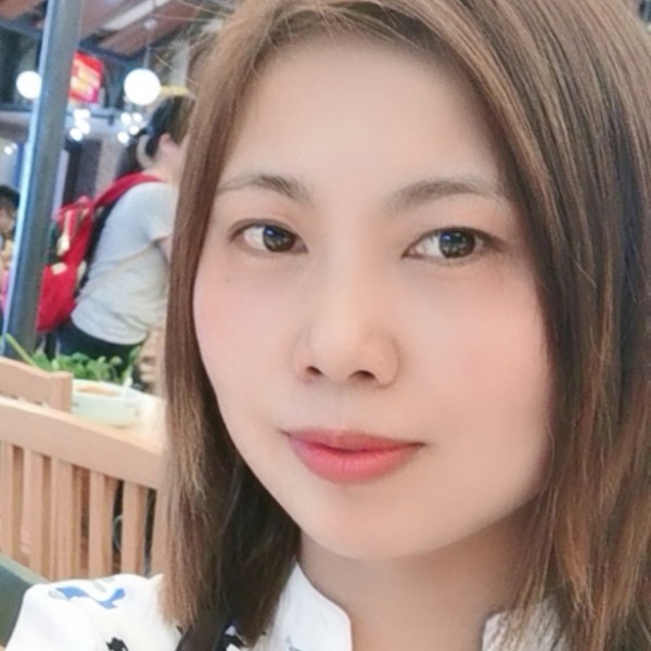 钱林玲的照片