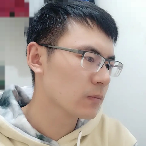 无聊的机器猫的照片