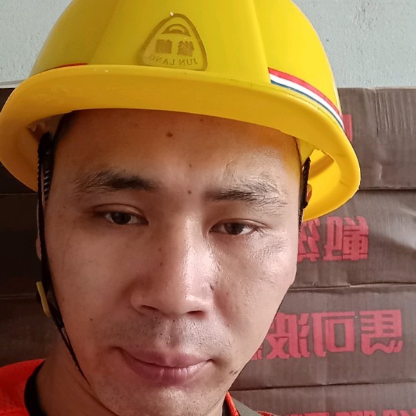 电脑回首紧张的照片