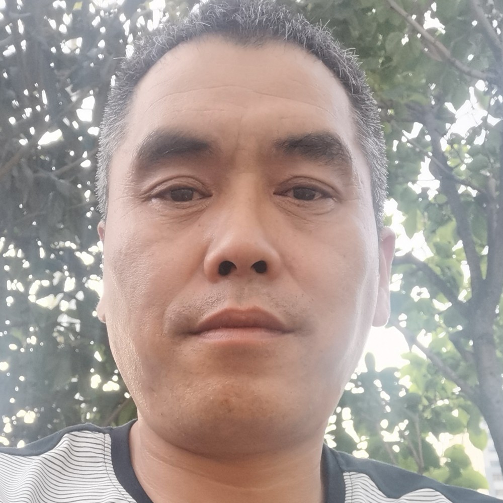 欧阳雲鵬的照片