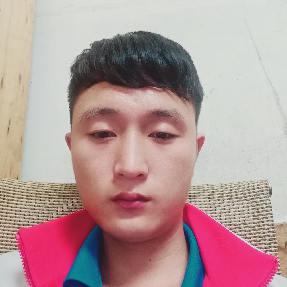美好漫步哈密瓜的照片