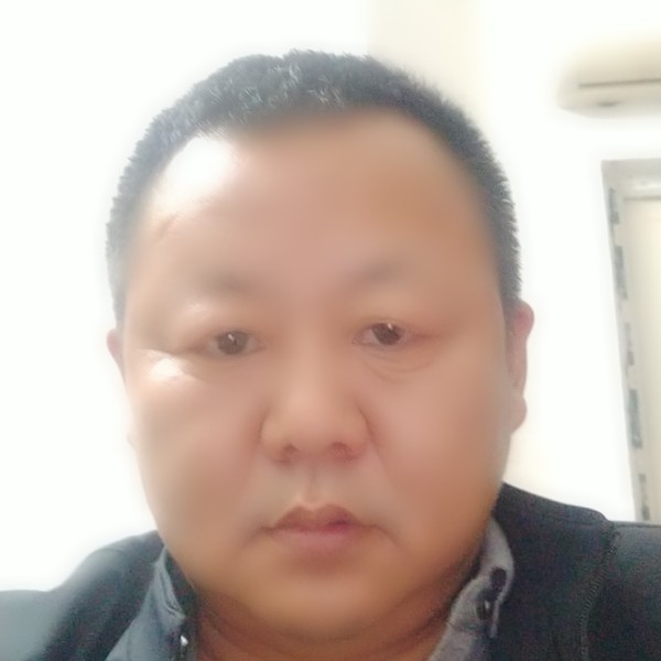 樱桃漫步魁梧的照片