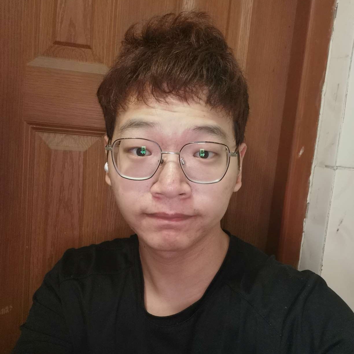 明亮漫步半夏的照片