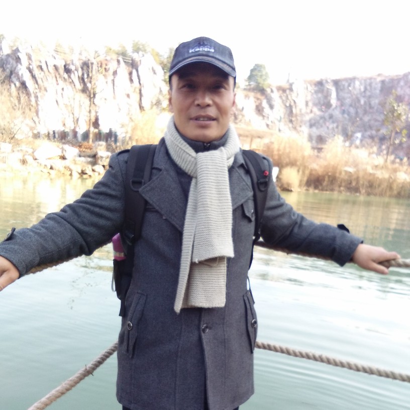 雪白漫步发箍的照片