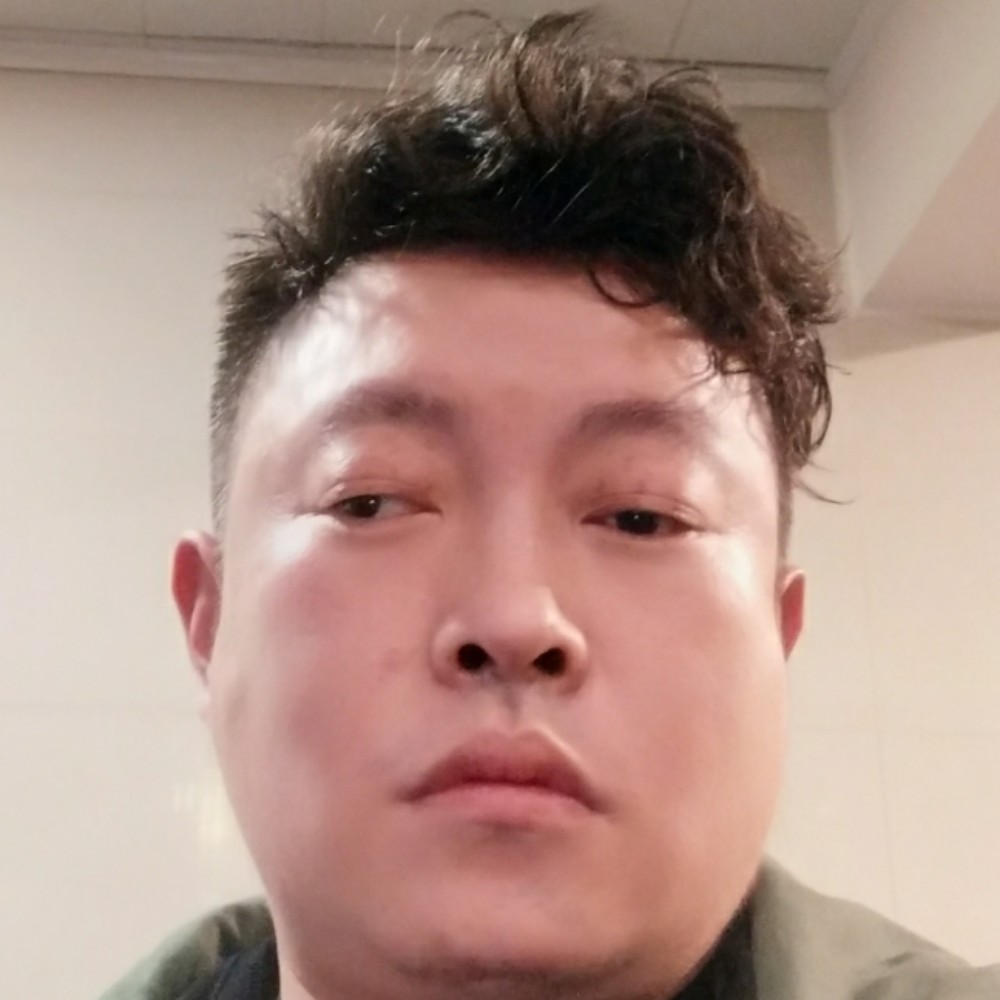 金鱼漫步忧郁的照片
