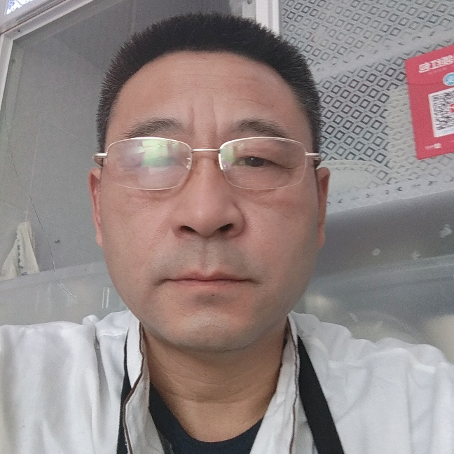 老实蓝天的照片