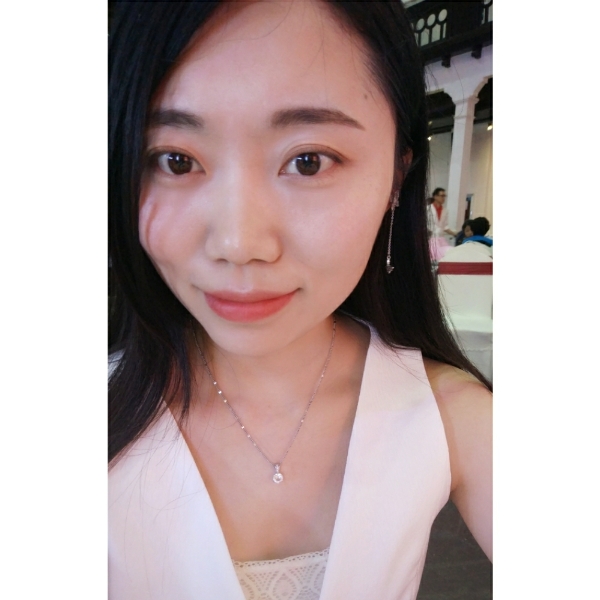 爱笑的小清新的照片