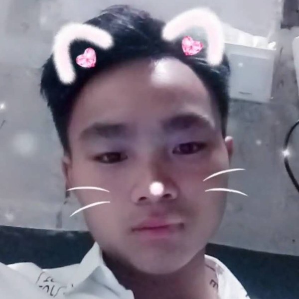 苗条向香蕉的照片