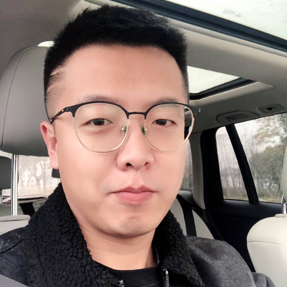 后来踢大树的照片