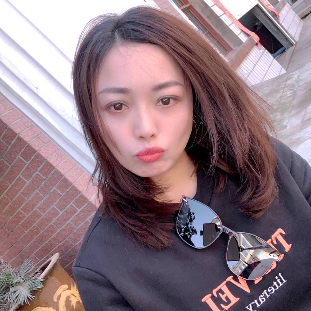 爱笑的眼睛李晓彤的照片