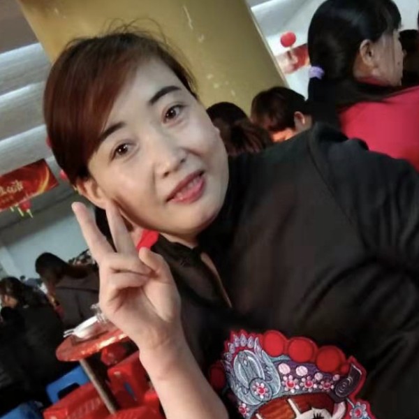 唐菊的照片