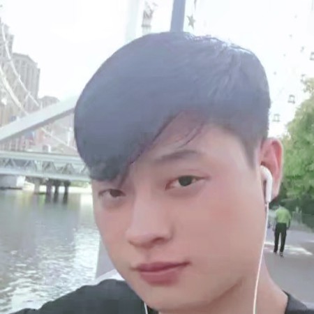 土豪回眸战斗机的照片