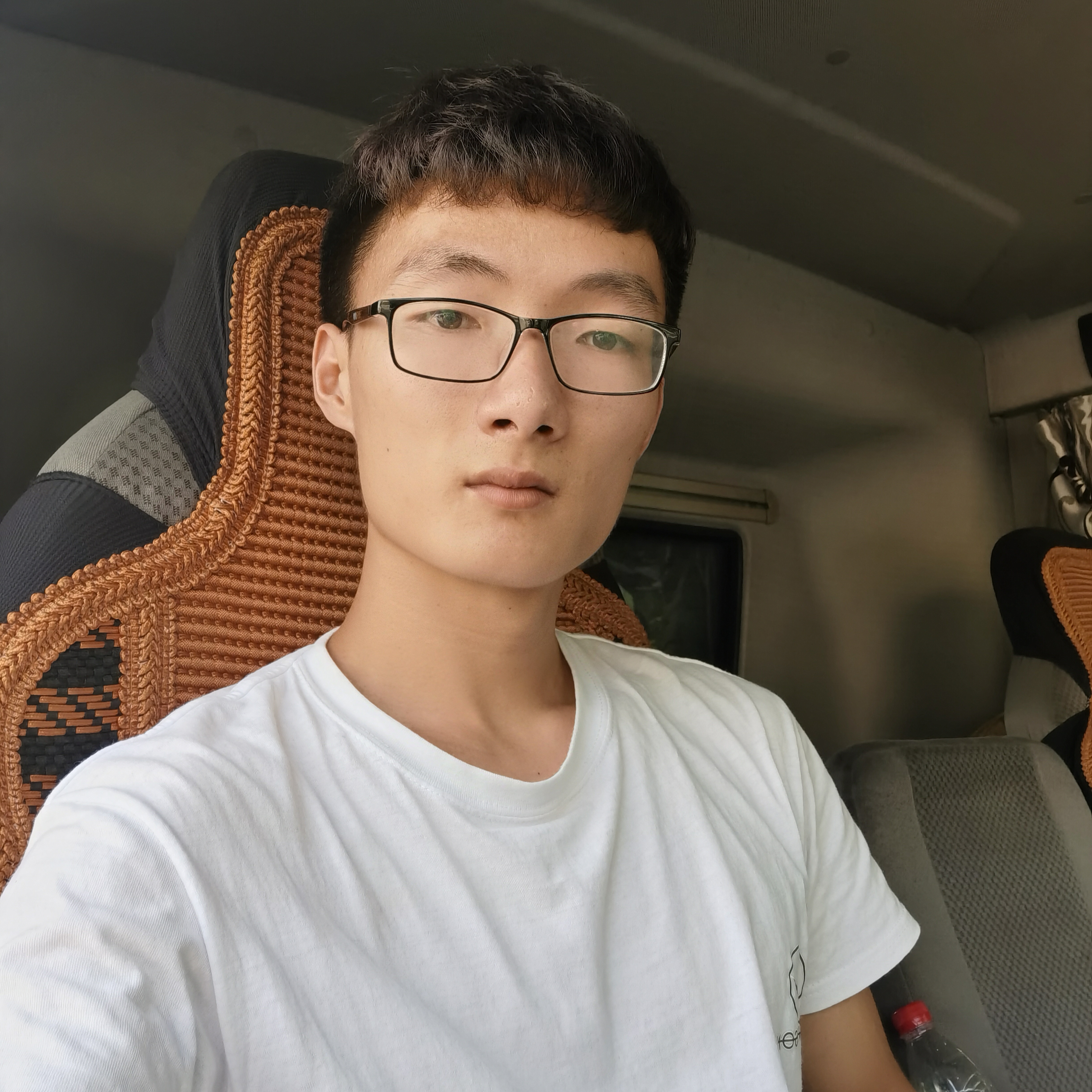手链等待粗暴的照片