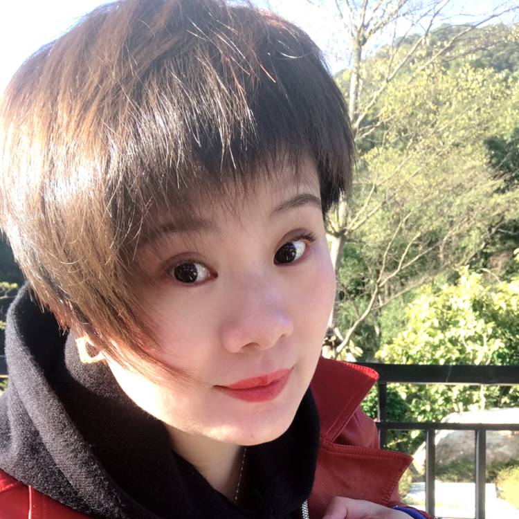 爱情里没有对错的照片