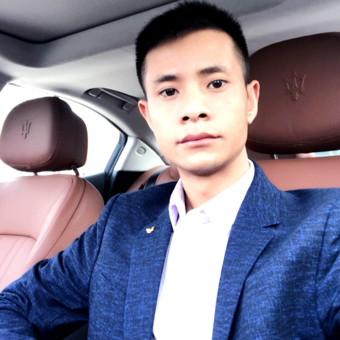 路灯相许无心的照片