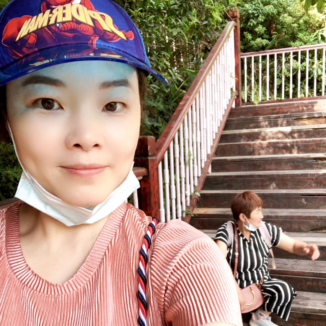 春媱迎恬静的照片