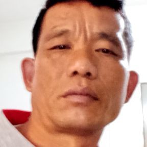 吴汉波的照片