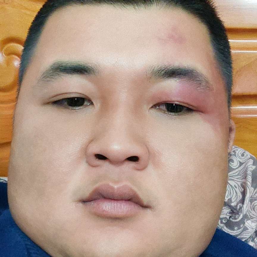 自行车演变现代的照片