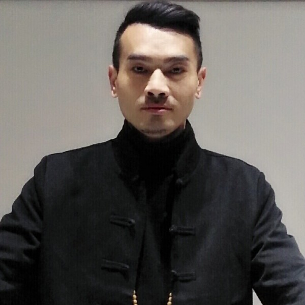 亿歌哥的照片