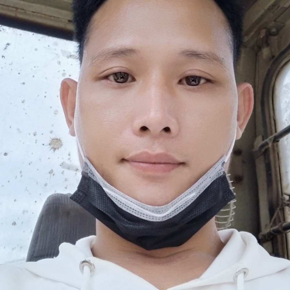 苗条挽手锦瑟的照片