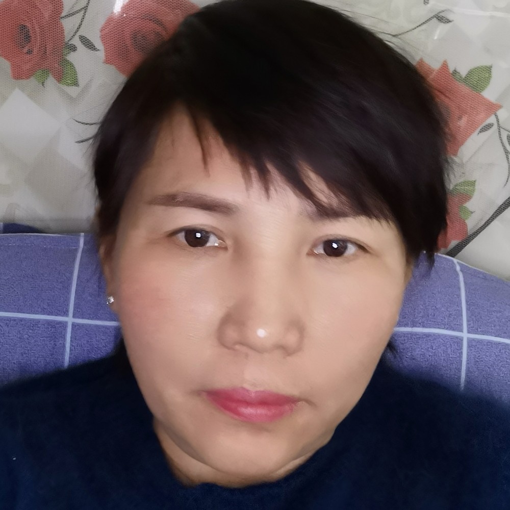 浅陌用冷酷的照片