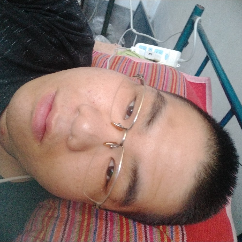 初雨拾忆谦让的照片