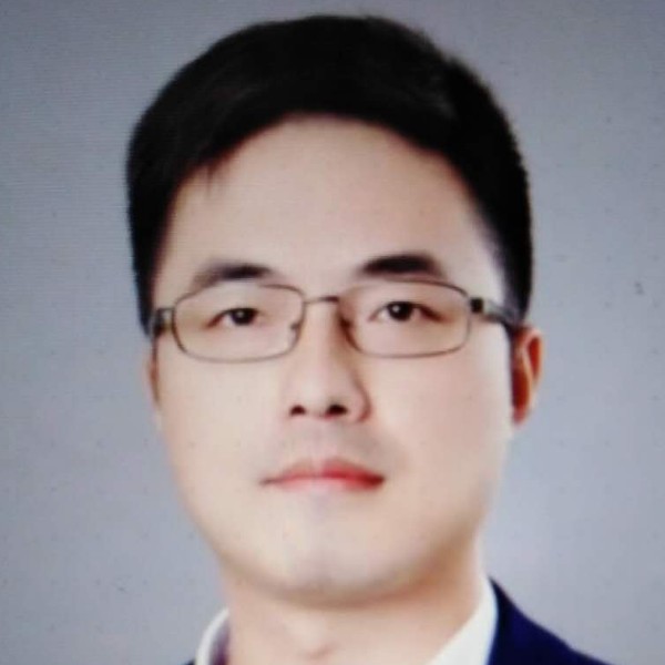 风化岁月不变诺言的照片