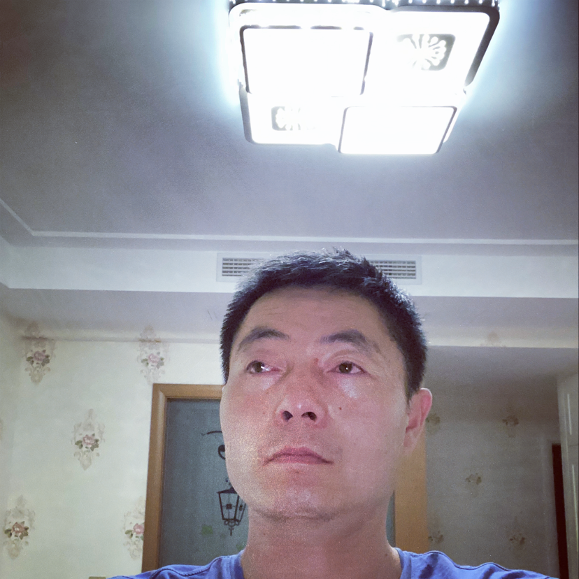 司令官的照片