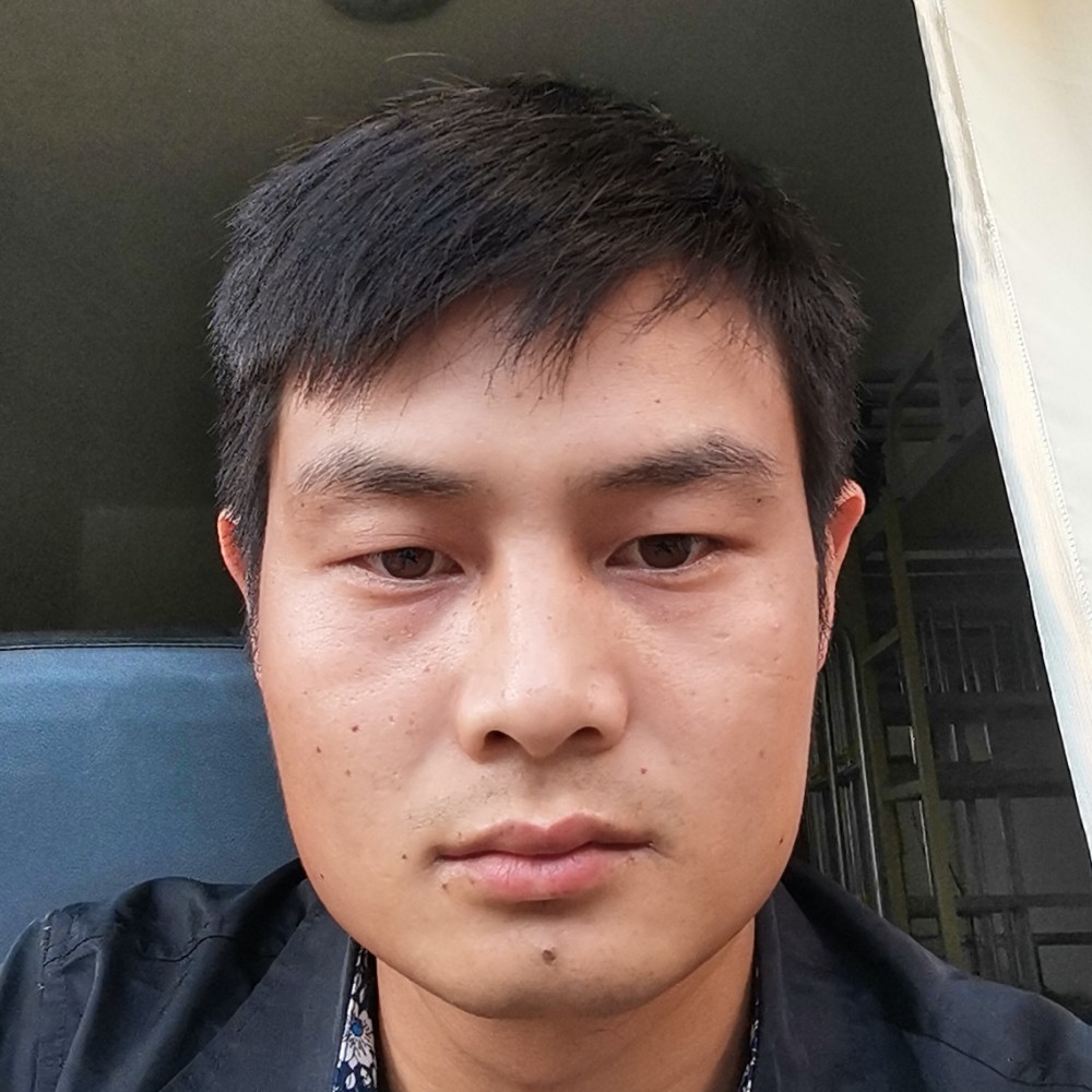 导师和背后的照片