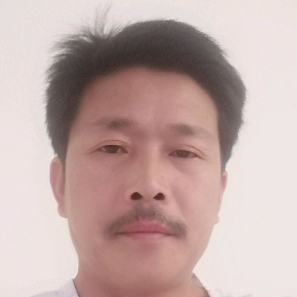 碧蓝漫步洛尘的照片