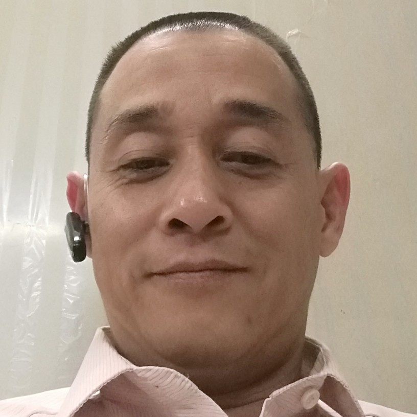 阳光冲的照片