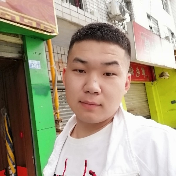我会笑着看你哭的照片