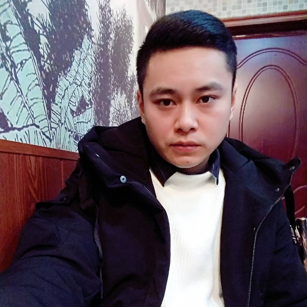 曾元元的照片