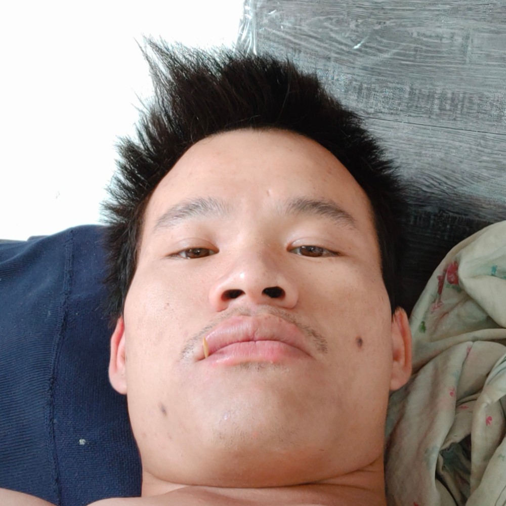 复杂闻如梦的照片