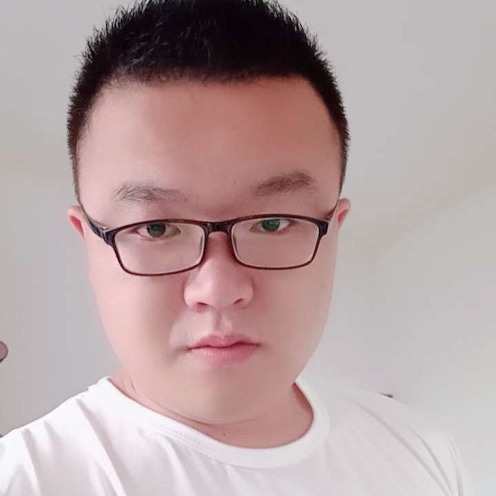 时尚回首鞋子的照片
