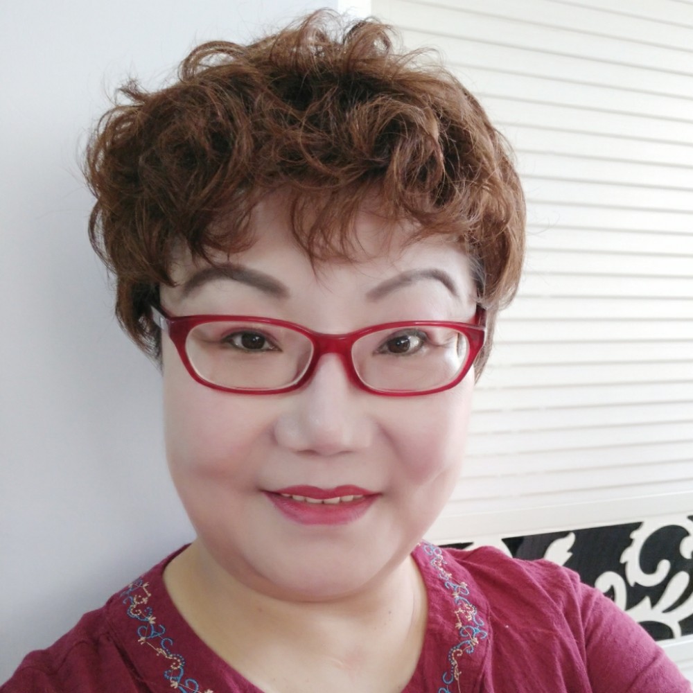 女人花花的照片
