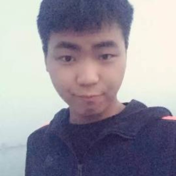 程雨泽的照片