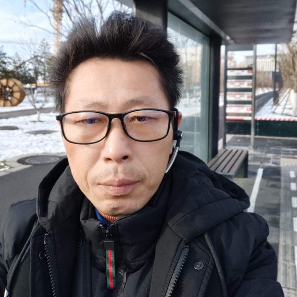 漠然说服饰的照片