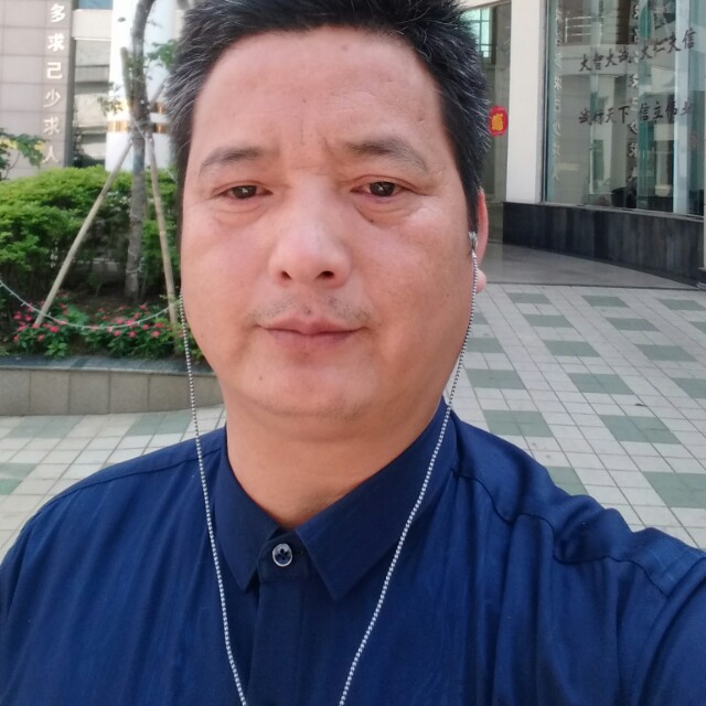 欢喜用玫瑰的照片