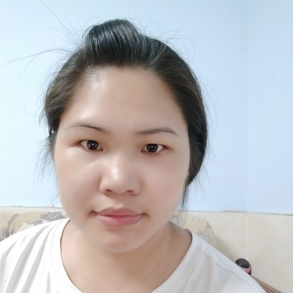 芒果闻迷离的照片