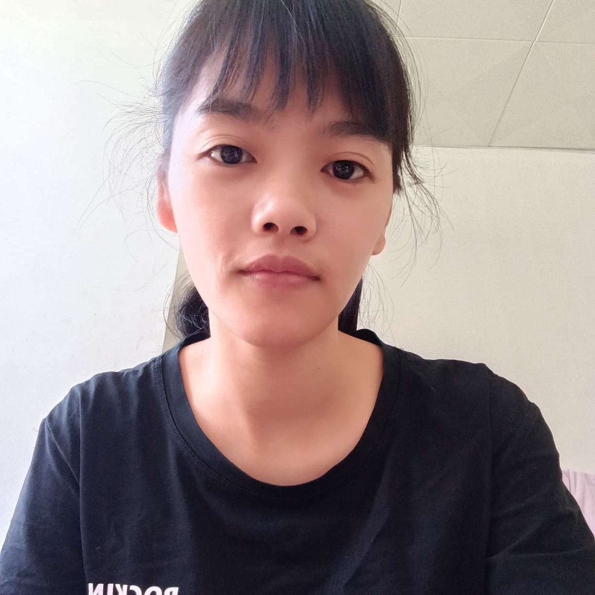 橘子闻迷离的照片