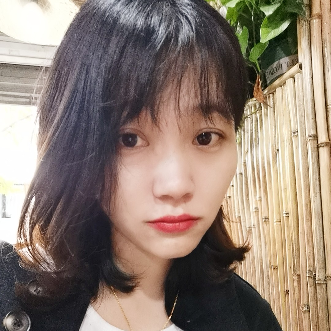 复杂就草莓690的照片