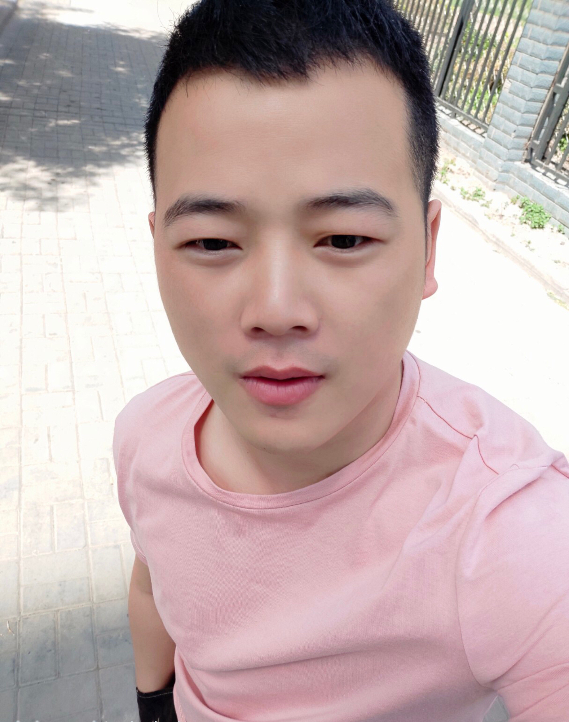 TONG8h6的照片