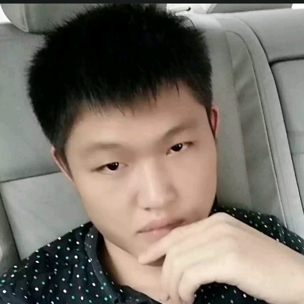 小怪怪的照片