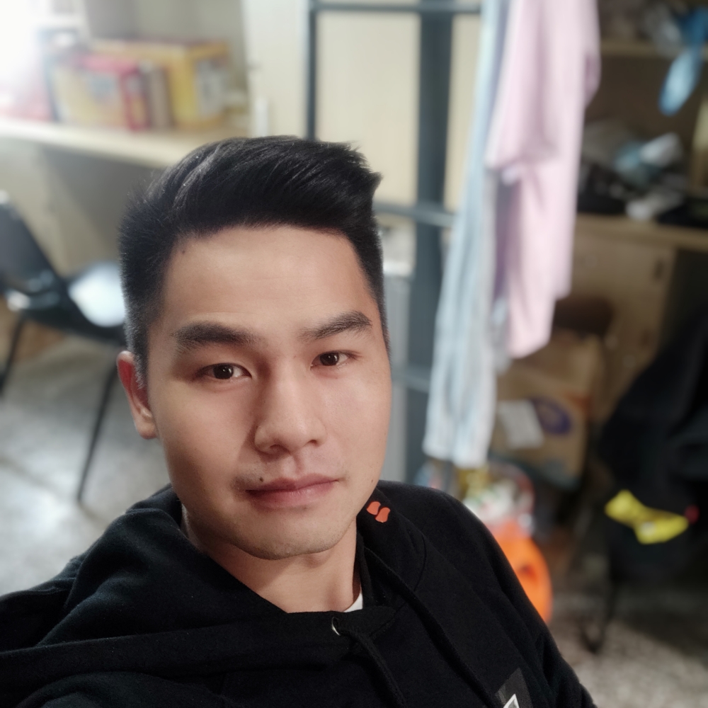 温暖的寒风的照片