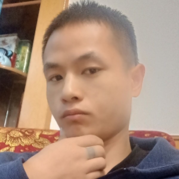 陌颜苦恋迷离的照片