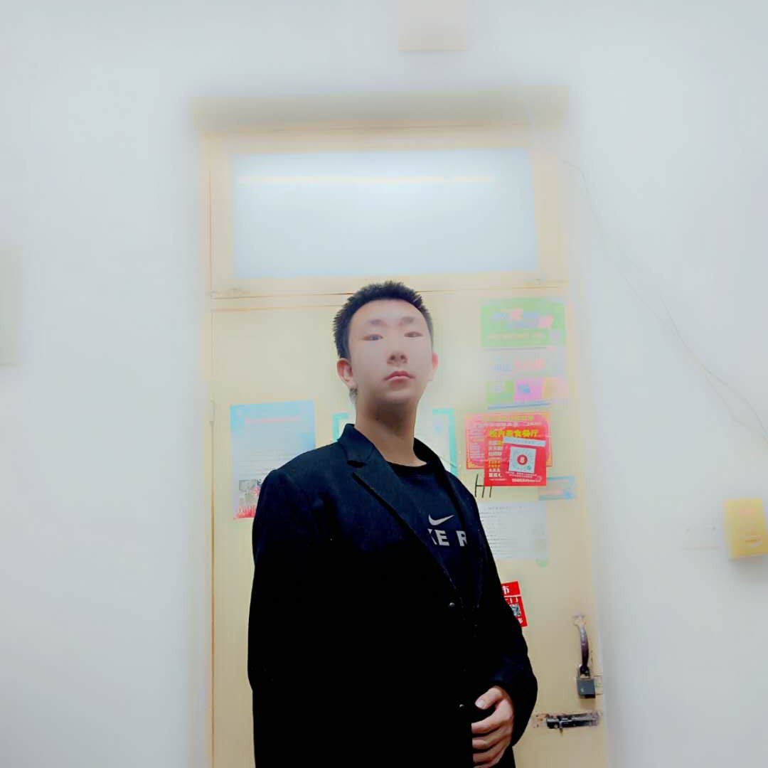 邱泽城的照片
