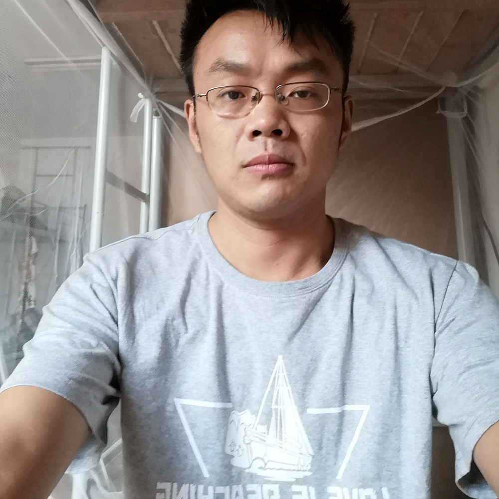 内向红尘的照片